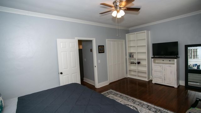 216 W Austin St, Jefferson, TX 75657