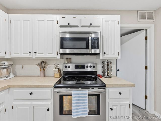 3112 W Berwick Street, Claremore, OK 74017