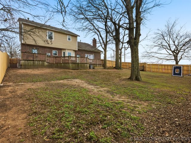 3112 W Berwick Street, Claremore, OK 74017