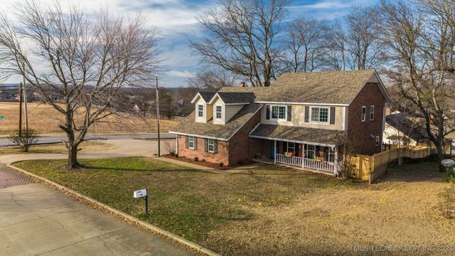 3112 W Berwick Street, Claremore, OK 74017