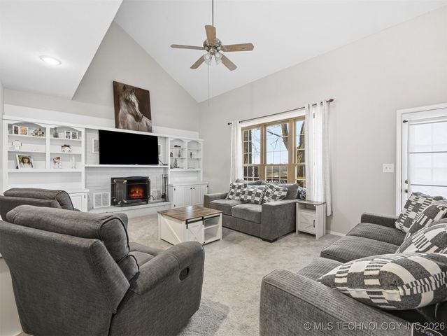 3112 W Berwick Street, Claremore, OK 74017