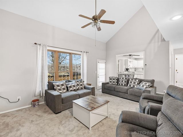 3112 W Berwick Street, Claremore, OK 74017