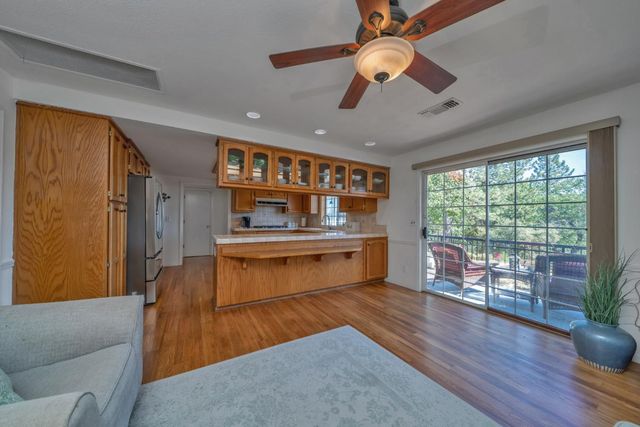 4929 Escondito Ct, Camino, CA 95709