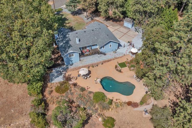 4929 Escondito Ct, Camino, CA 95709