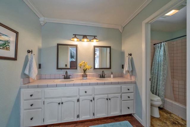 4929 Escondito Ct, Camino, CA 95709
