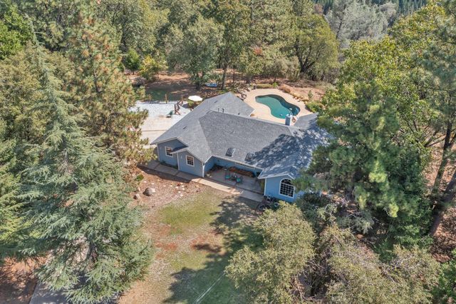 4929 Escondito Ct, Camino, CA 95709