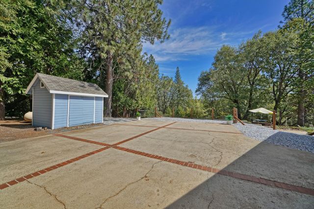 4929 Escondito Ct, Camino, CA 95709