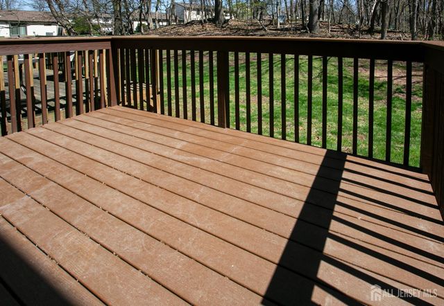 7 Cactus Court, Edison, NJ 08820