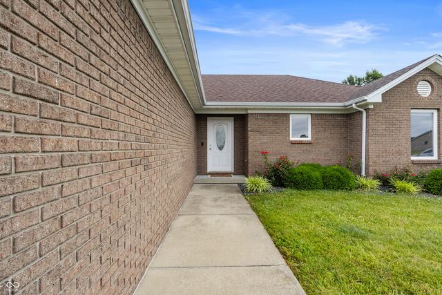 4623 Ashwood Drive, Seymour, IN 47274
