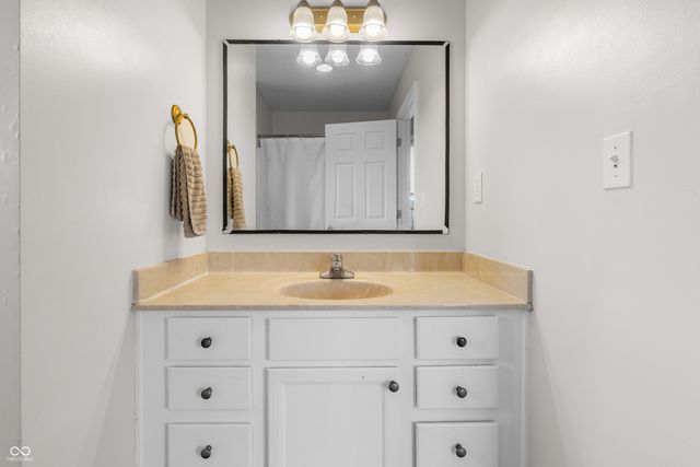4623 Ashwood Drive, Seymour, IN 47274