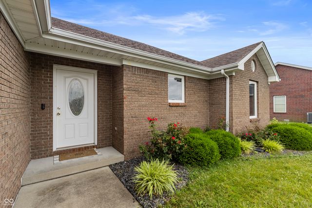 4623 Ashwood Drive, Seymour, IN 47274