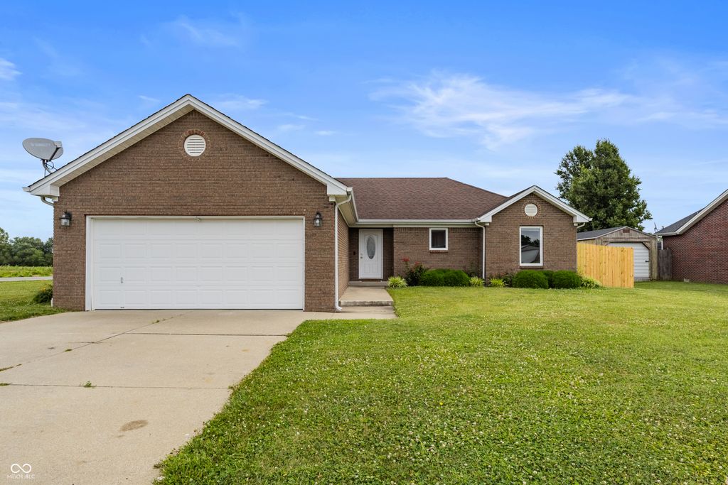 4623 Ashwood Drive, Seymour, IN 47274