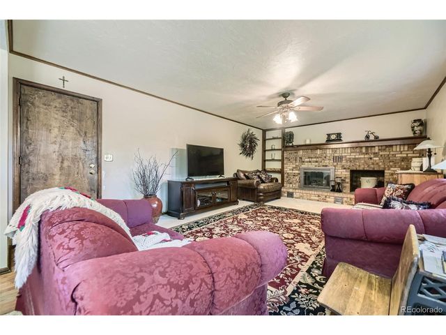 10675 W Rowland Ave, Littleton, CO 80127
