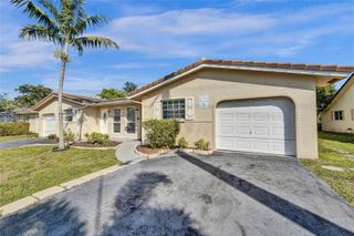 4451 NW 110th Ave S, Coral Springs, FL 33065