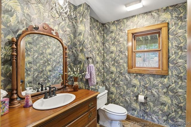 575 S Valley Road, Southern Pines, NC 28387