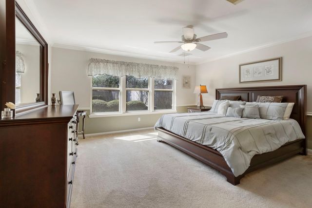5619 Willow Walk Street, Houston, TX 77069