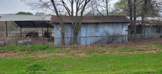 5427 Fm 69, Como, TX 75431