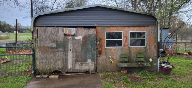 5427 Fm 69, Como, TX 75431