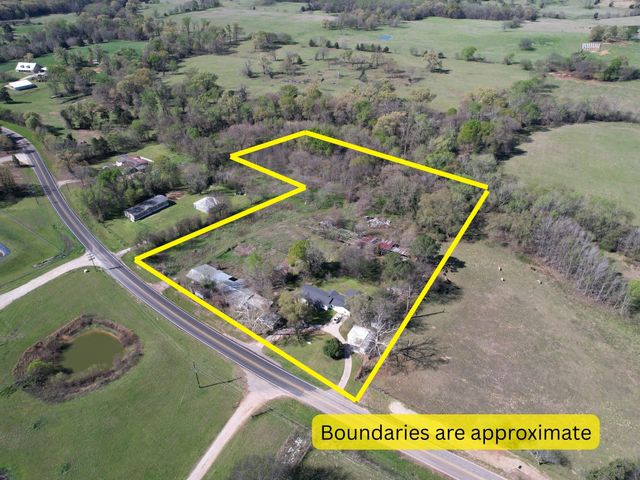 5427 Fm 69, Como, TX 75431