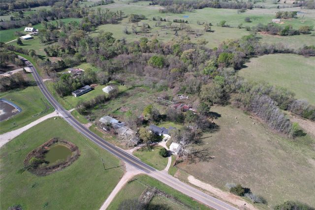 5427 Fm 69, Como, TX 75431