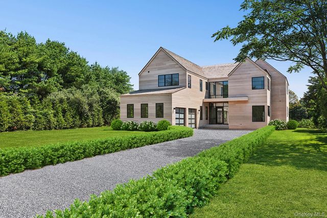 50 Tuckahoe Lane, Southampton, NY 11968