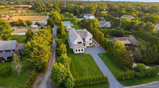 50 Tuckahoe Lane, Southampton, NY 11968