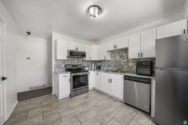 408 E SCOTT AVE, South Salt Lake, UT 84115