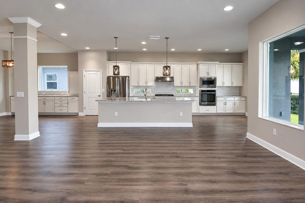 Image 13 of property listing at 14735 CARAVAN AVENUE, Odessa, FL 33556