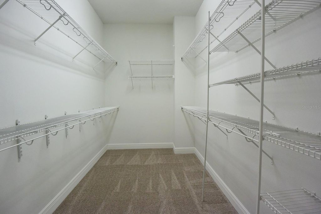 Image 40 of property listing at 14735 CARAVAN AVENUE, Odessa, FL 33556