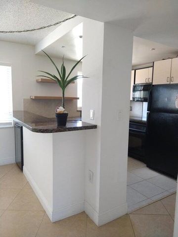 720 Bayshore Drive 201, Fort Lauderdale, FL 33304