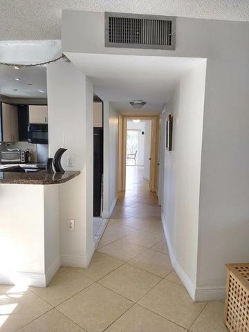 720 Bayshore Drive 201, Fort Lauderdale, FL 33304