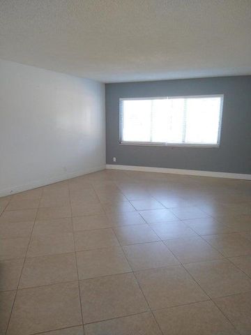 720 Bayshore Drive 201, Fort Lauderdale, FL 33304