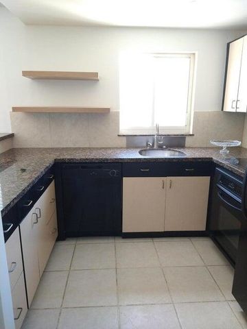 720 Bayshore Drive 201, Fort Lauderdale, FL 33304