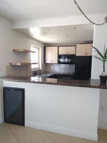 720 Bayshore Drive 201, Fort Lauderdale, FL 33304
