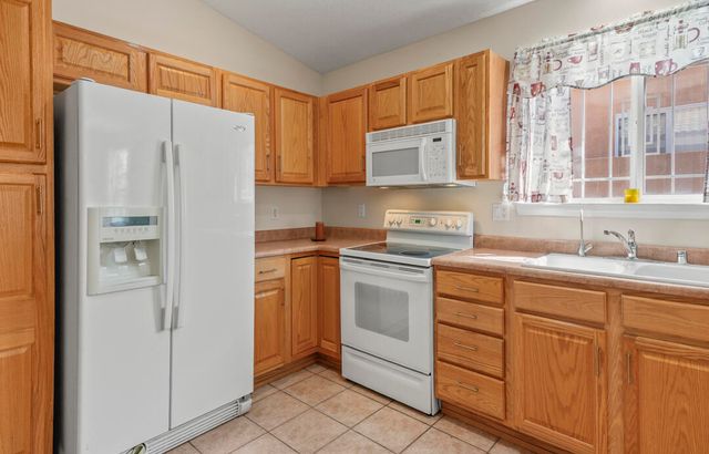 6612 Ladrillo Place NE, Albuquerque, NM 87113