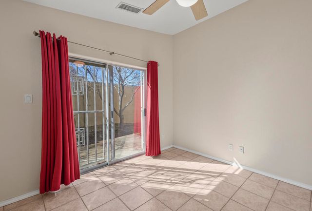 6612 Ladrillo Place NE, Albuquerque, NM 87113