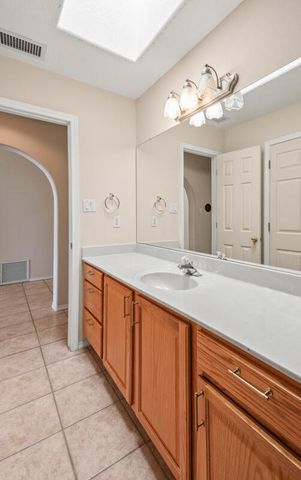 6612 Ladrillo Place NE, Albuquerque, NM 87113