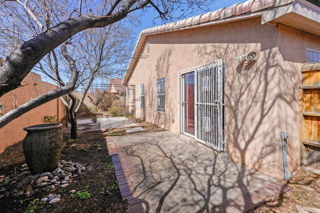 6612 Ladrillo Place NE, Albuquerque, NM 87113