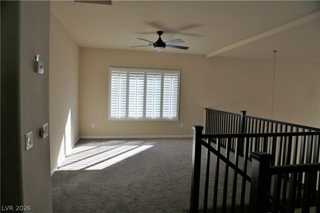 5667 OAK BEND Drive, Las Vegas, NV 89135