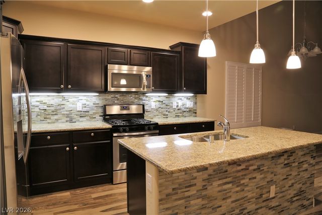 5667 OAK BEND Drive, Las Vegas, NV 89135