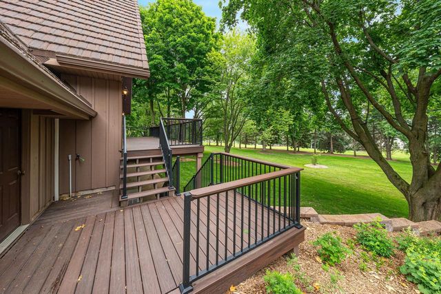63 CRESTVIEW DRIVE, Hortonville, WI 54844