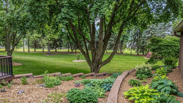 63 CRESTVIEW DRIVE, Hortonville, WI 54844
