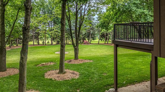 63 CRESTVIEW DRIVE, Hortonville, WI 54844