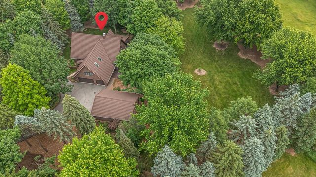 63 CRESTVIEW DRIVE, Hortonville, WI 54844