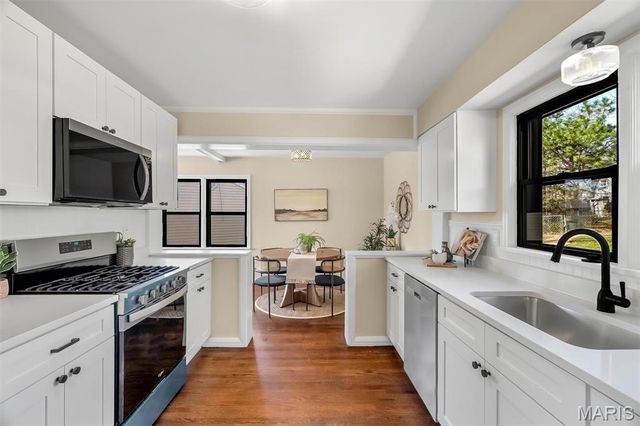 1370 Mobile Court, St Louis, MO 63139