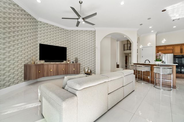 15872 Double Eagle Trail, Delray Beach, FL 33446