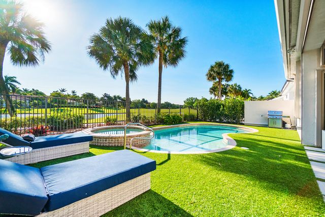 15872 Double Eagle Trail, Delray Beach, FL 33446