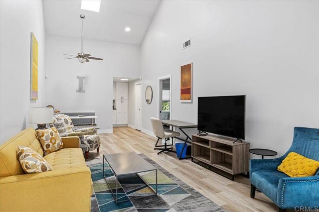 2820 Hope Avenue G, Carlsbad, CA 92008