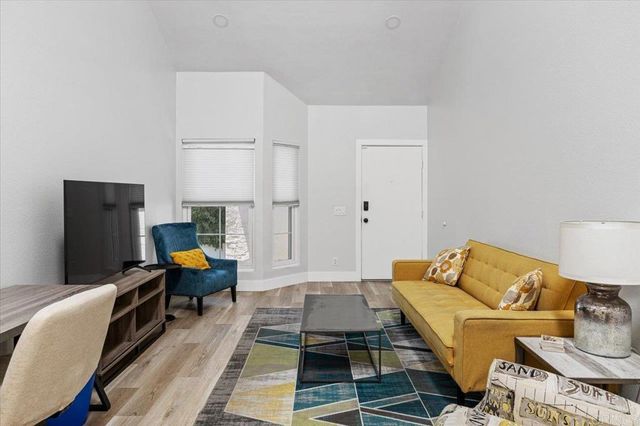 2820 Hope Avenue G, Carlsbad, CA 92008