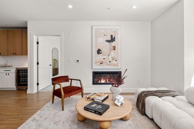 20 Audubon Way 303, Canton, MA 02021